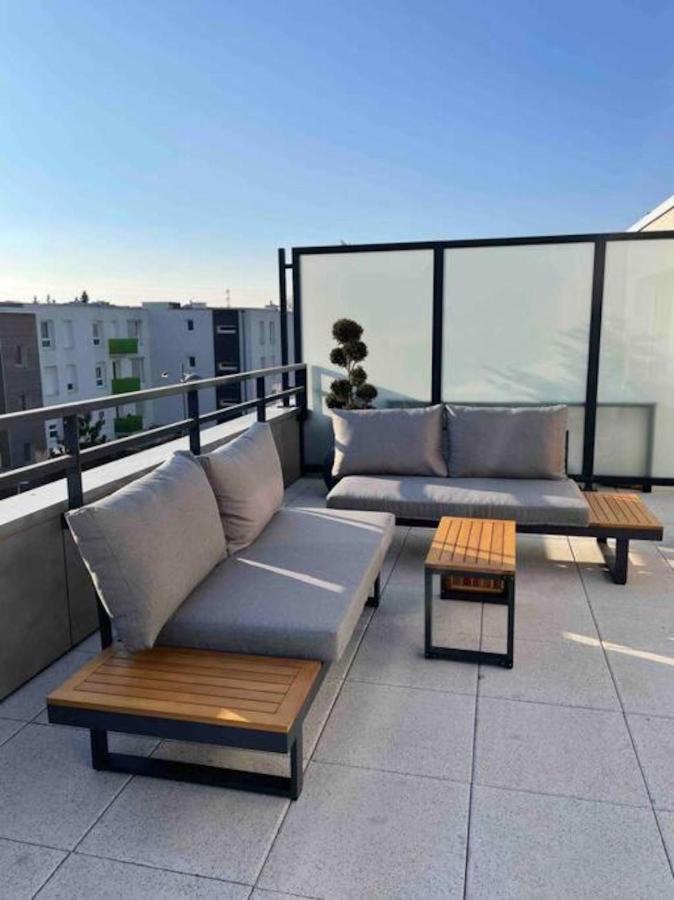 Appartement T2 Neuf - Grande Terrasse De 25M2 Saint-Priest  Extérieur photo
